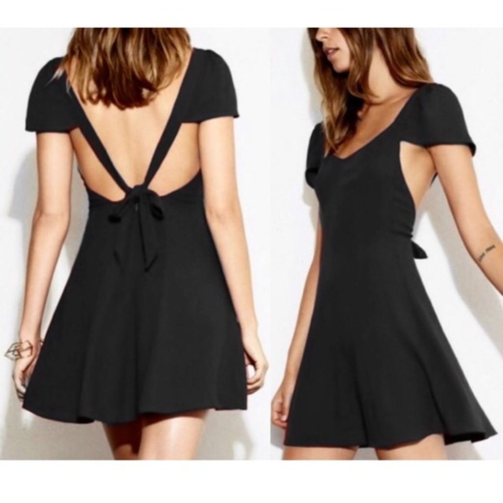 Reformation Cherry Backless Mini Dress Sweetheart Neckline in Black size Small